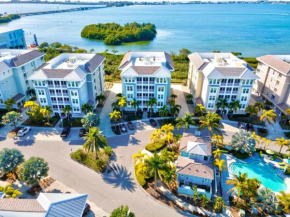 Intracoastal Connections - Marina Walk at One Particular Harbor